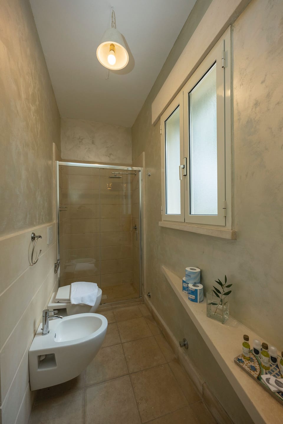 Basic Double Room | Bathroom | Shower, hair dryer, bidet, soap