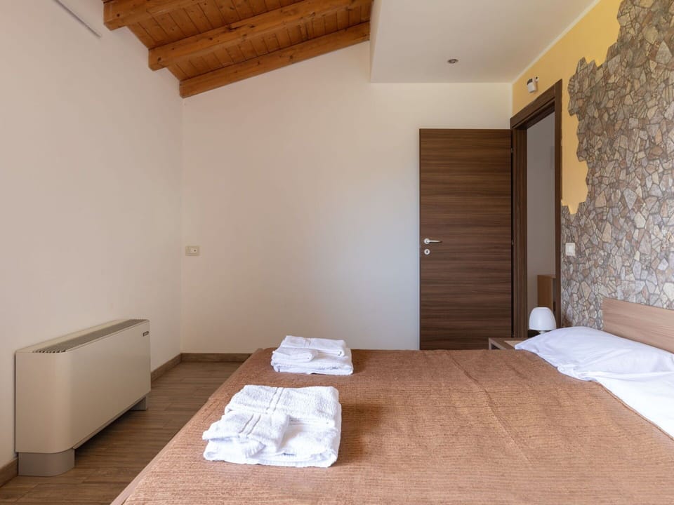 Furniture, Building, Comfort, Wood, Lighting, Interior Design, Architecture, Door, Floor