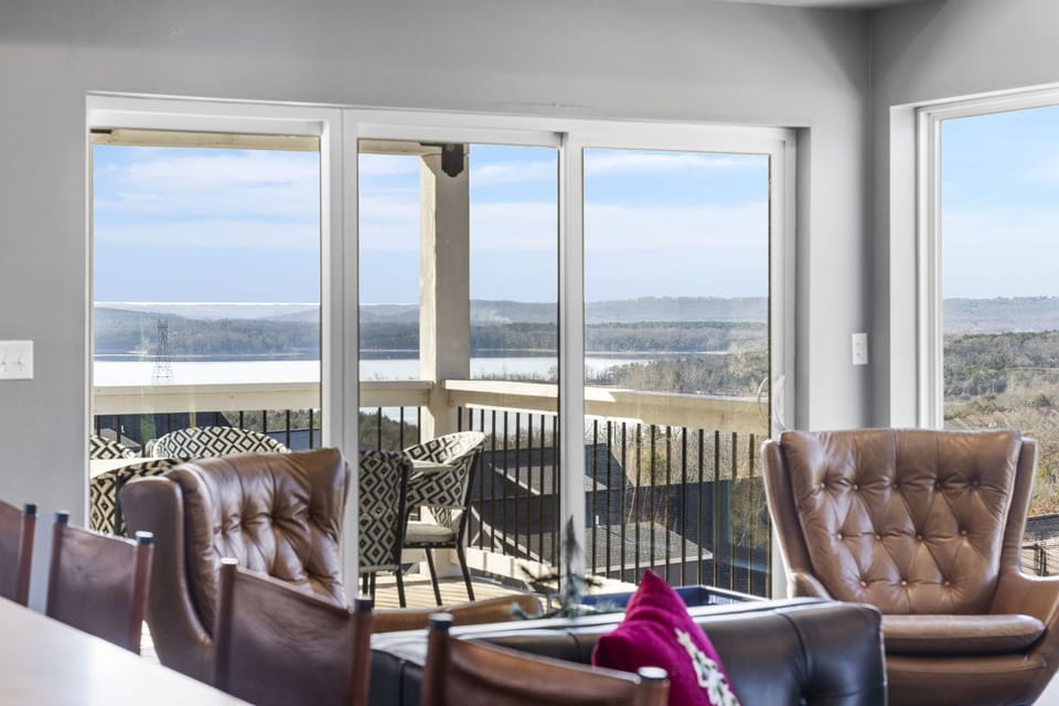 Beautiful lake views from the patio!
