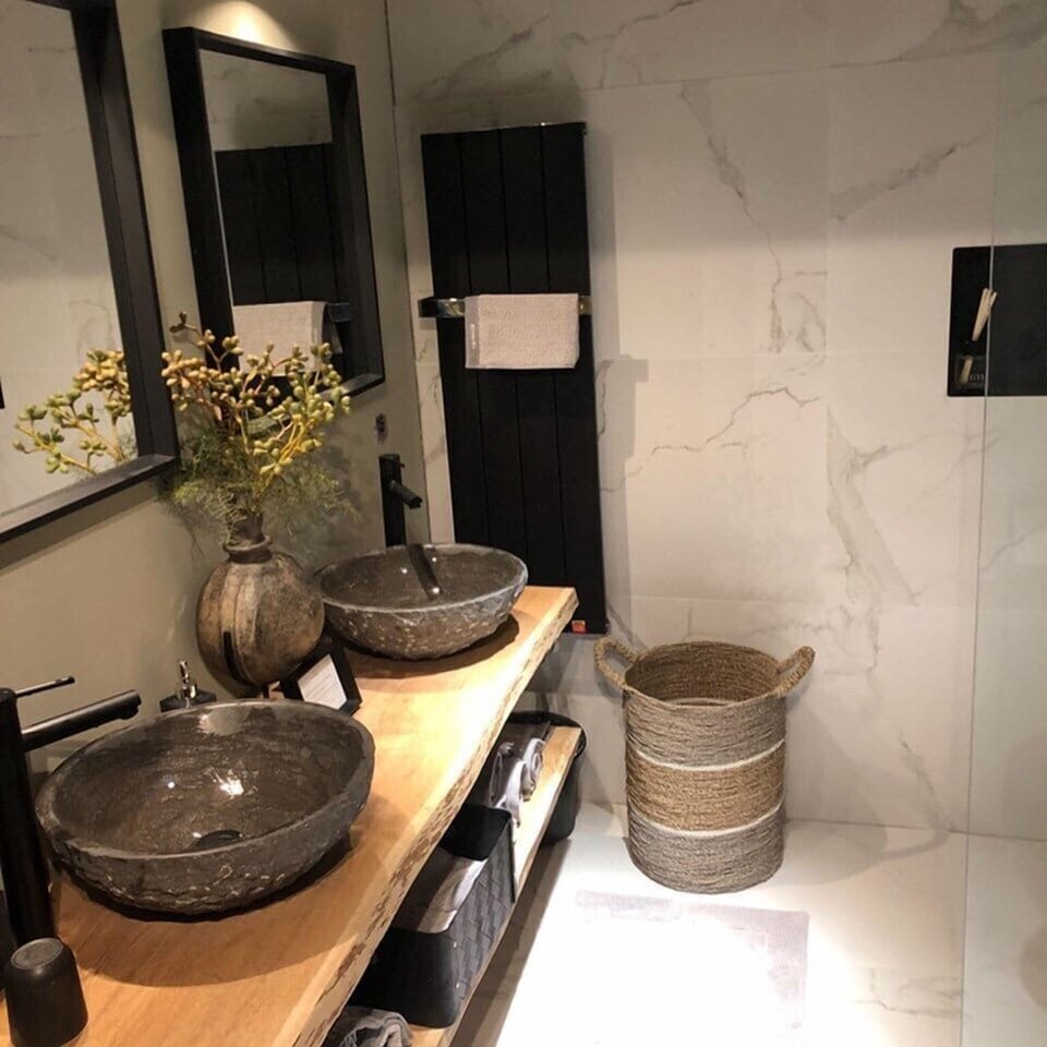 Studio Suite | Bathroom sink