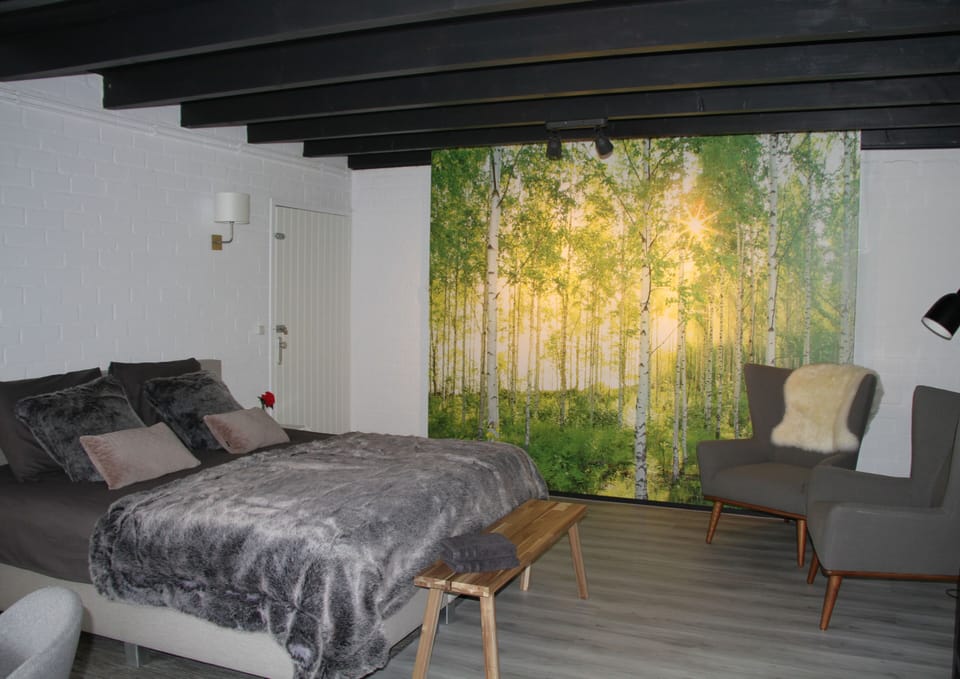 Studio | Premium bedding, minibar, in-room safe, individually furnished