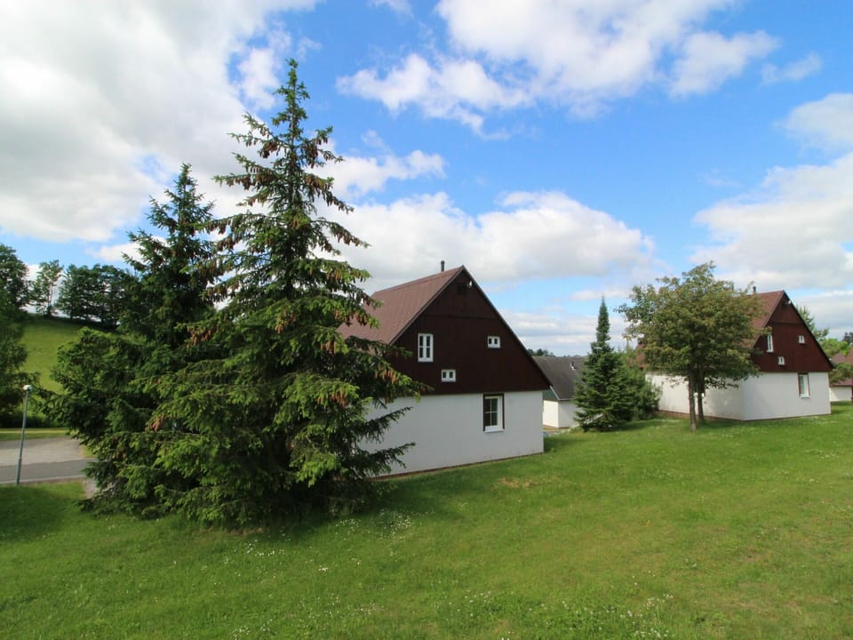 Cloud, Sky, Plant, Building, Tree, Larch, Natural Landscape, House, Land Lot, Grass