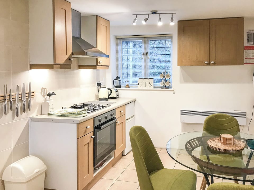 Kitchen/diner | Goodwood Coach House, Chichester