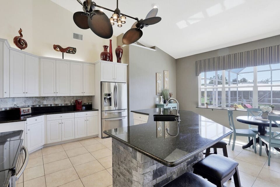 Spacious Kitchen