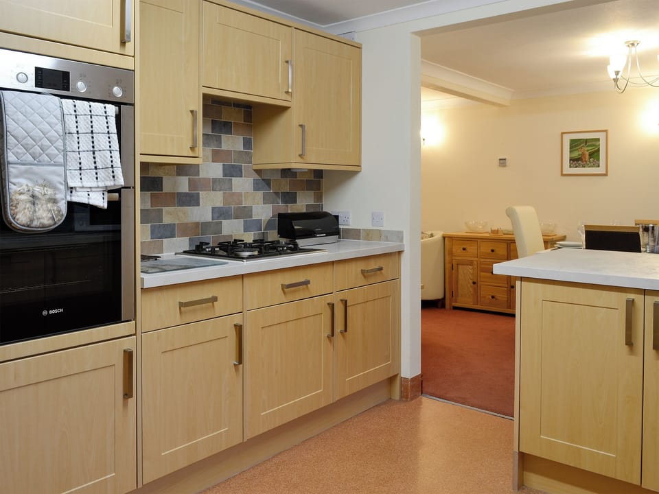 Kitchen | Hoot House, Abergynolwyn, near Tywyn