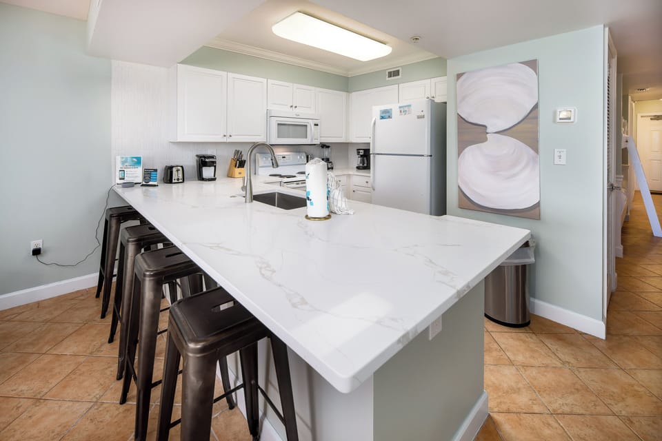 Condo (Pelican Isle 504 - Seabreeze Heights) | Interior