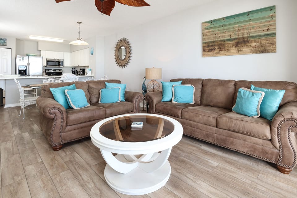 Condo | Living room