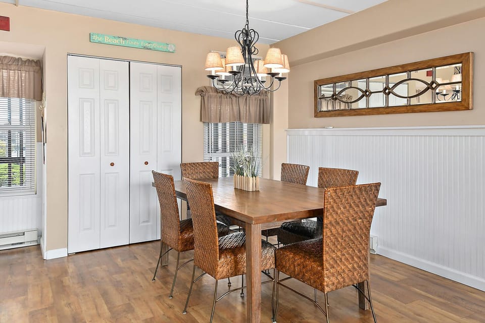 DINING-AREA