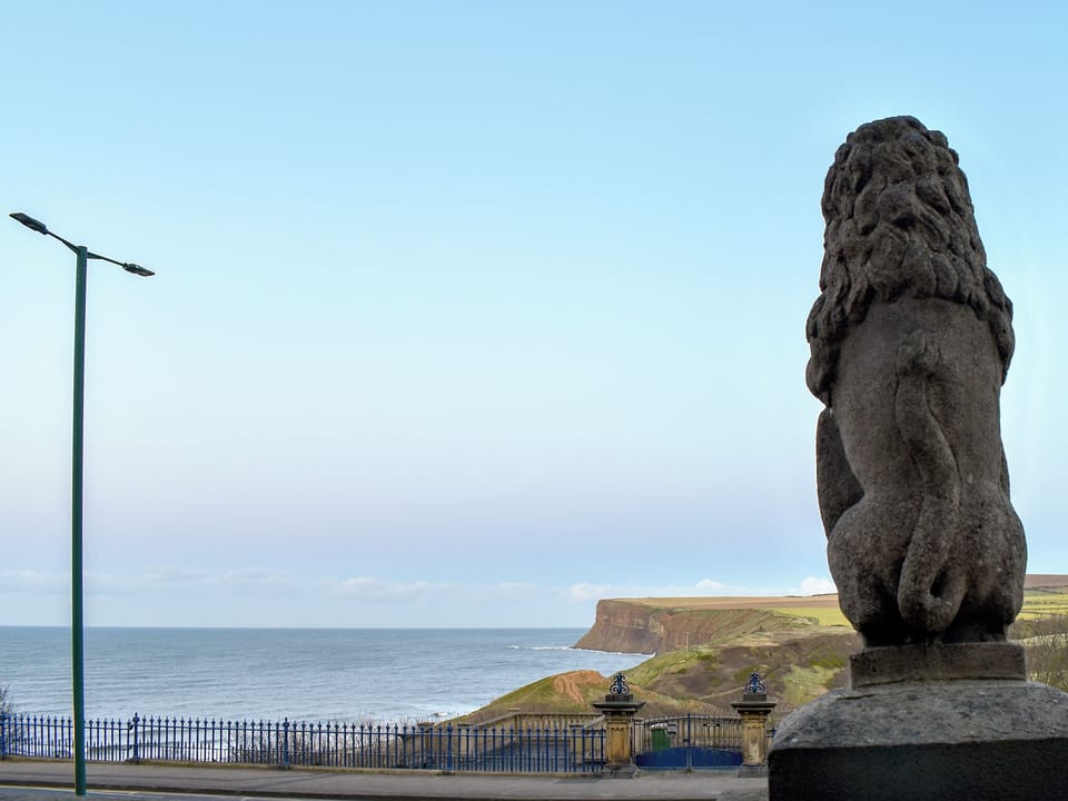 Hallway | The Grand Terrace, Saltburn-by-the-Sea