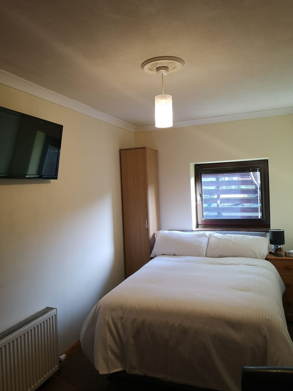 Double Room, Ensuite | Premium bedding, memory foam beds, free WiFi, bed sheets