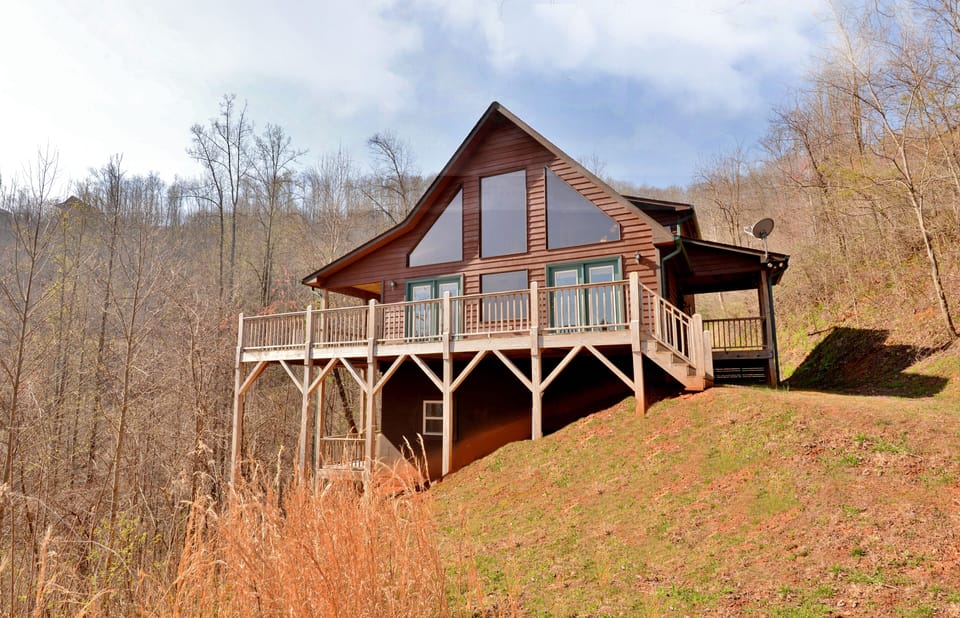 3 bedroom, 3 bath chalet 