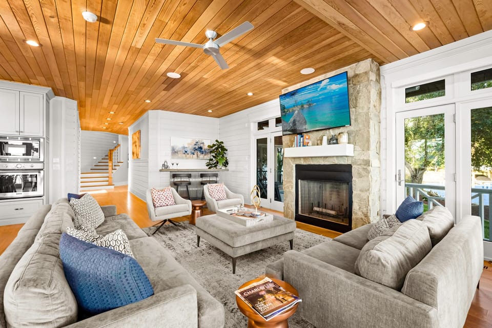 House, Multiple Beds (The Chasestone) | Interior