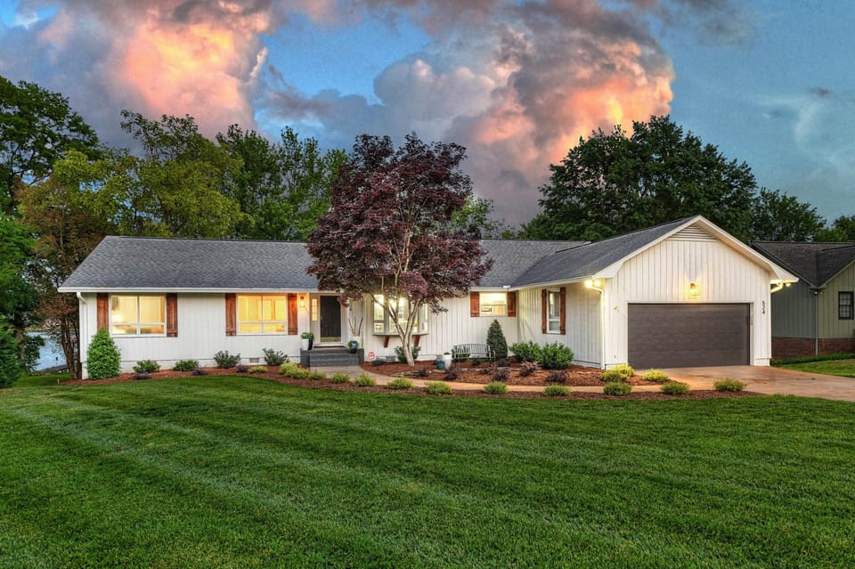 House, Multiple Beds (Southern Sunrise) | Exterior