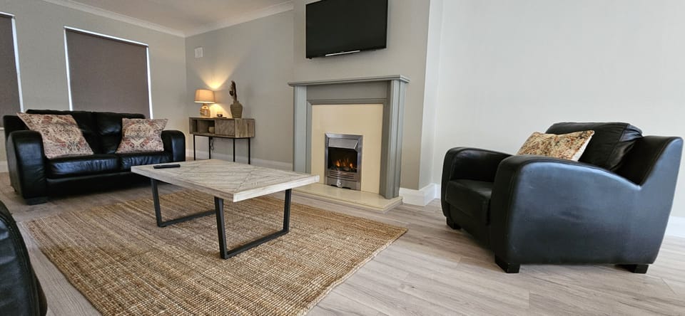 LCD TV, fireplace