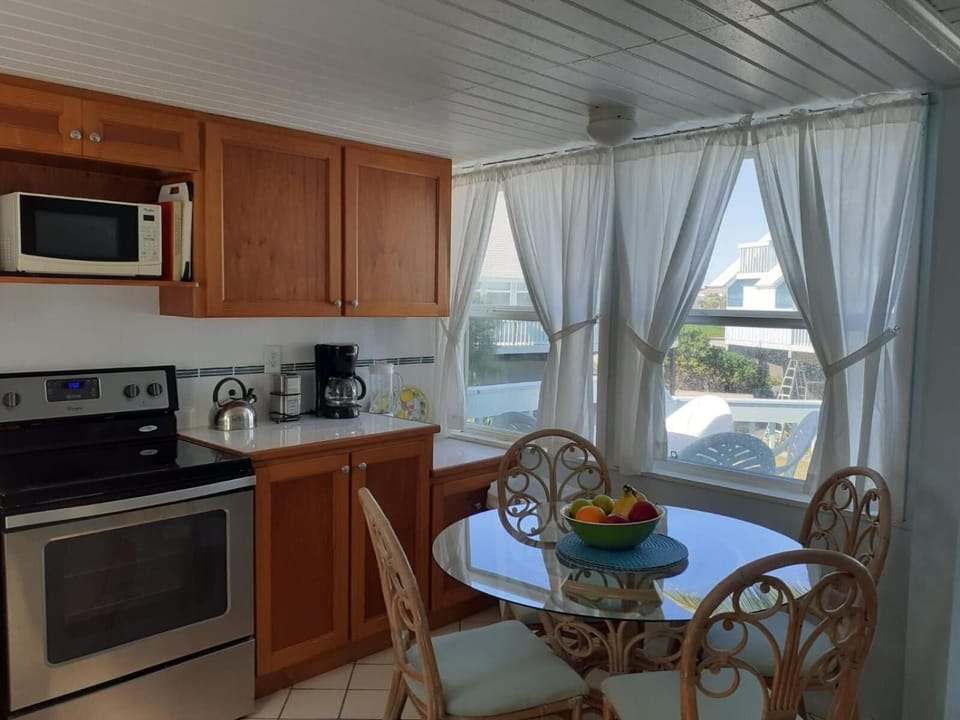 Deluxe Villa, Non Smoking, Ocean View (Spiral staircase) | Private kitchen | Full-size fridge, microwave, oven, stovetop