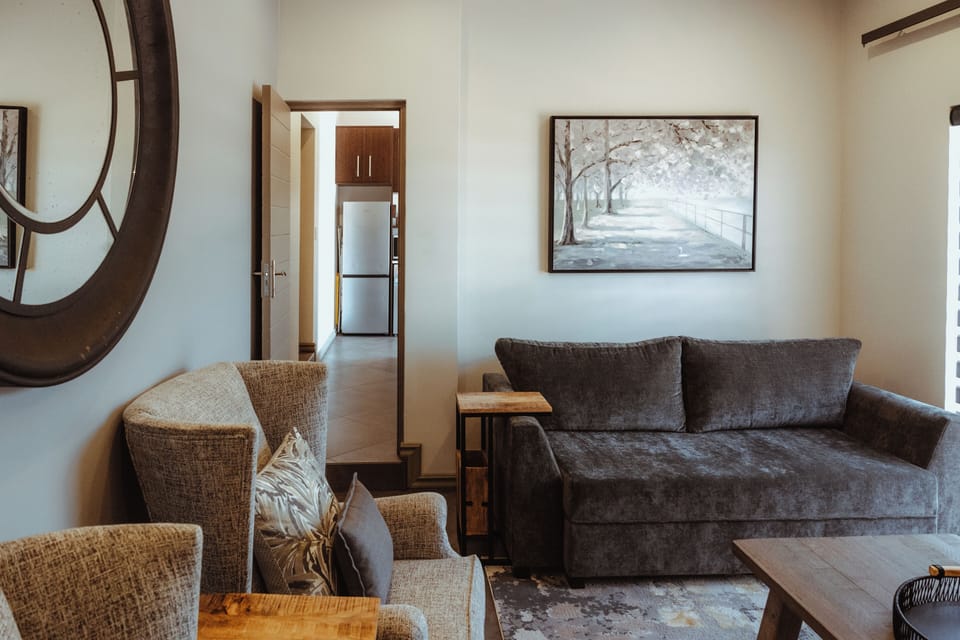 Family Room | In-room safe, soundproofing, WiFi (free), individually decorated