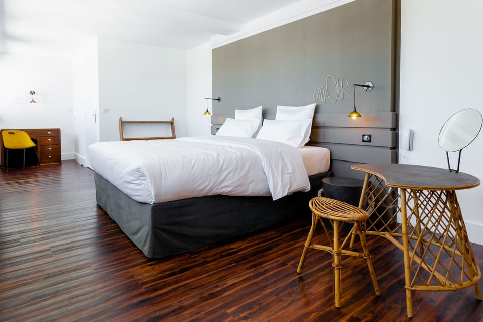 Signature Double Room | Premium bedding, soundproofing, free WiFi, bed sheets