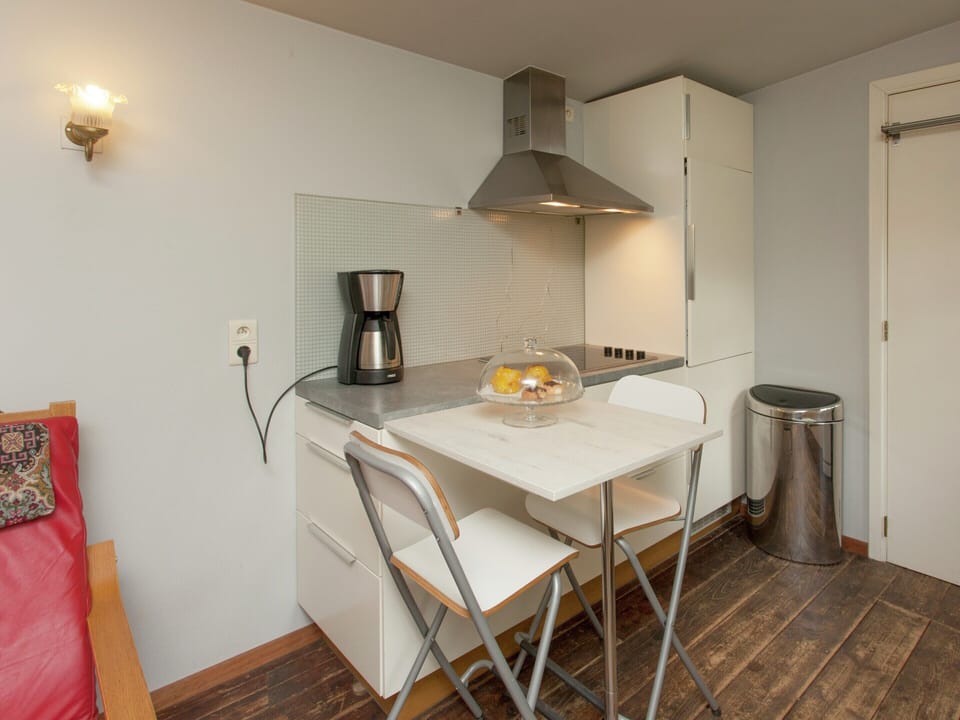 Chalet | Private kitchen | Microwave