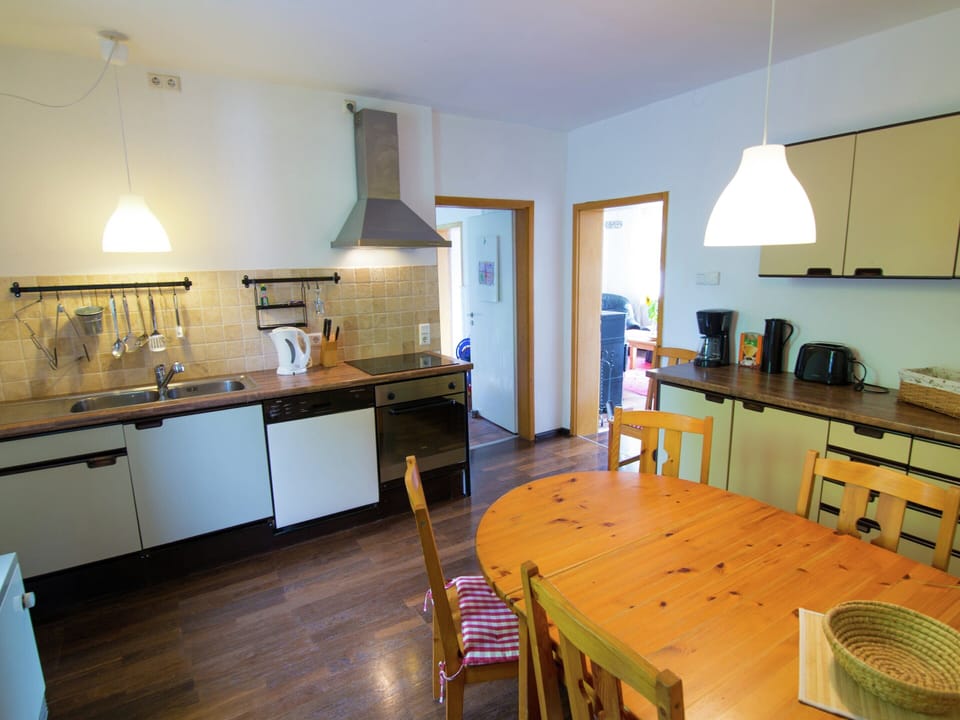 House | Private kitchen | Stovetop, highchair