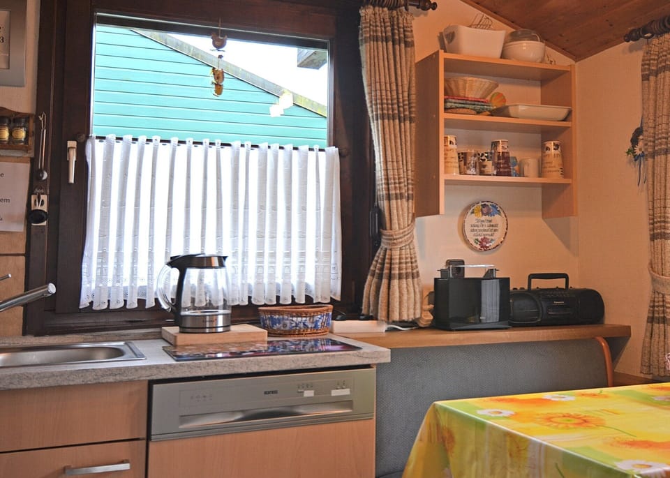 House | Private kitchen | Highchair