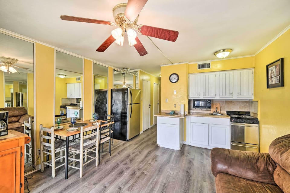 Interior | Open Floor Plan | Free WiFi | Central Heating & A/C