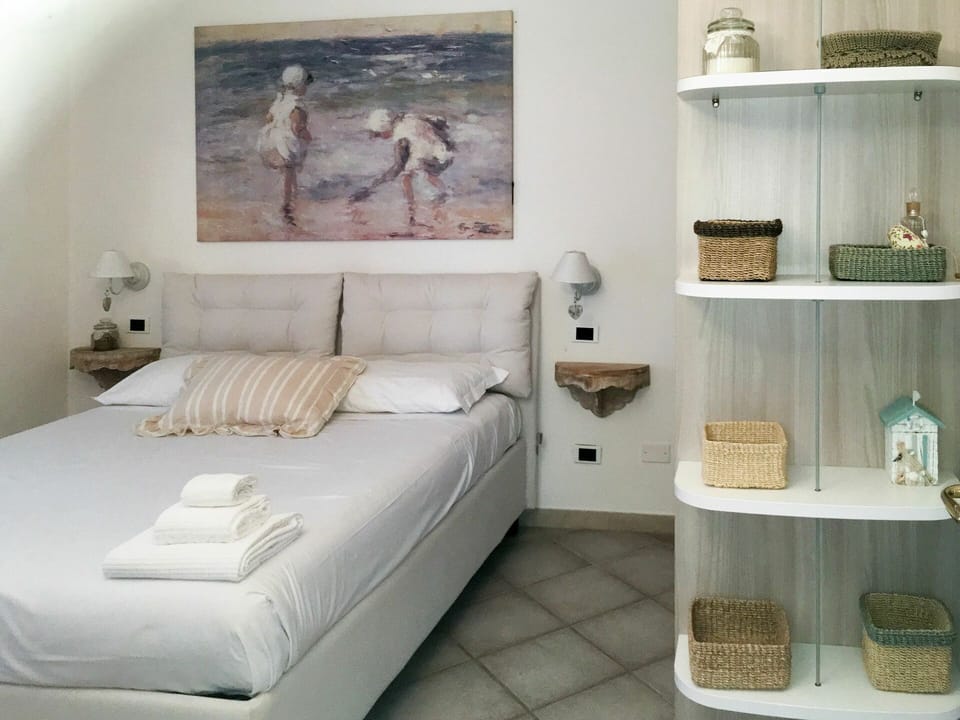 Furniture, Bedroom, Room, Bed, Bedding, Mattress, Property, Bed Sheet, Interior Design, Wall