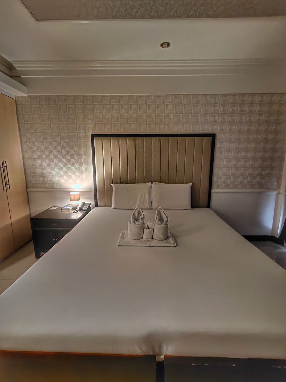 Basic Double Room | Hypo-allergenic bedding, in-room safe, desk, soundproofing