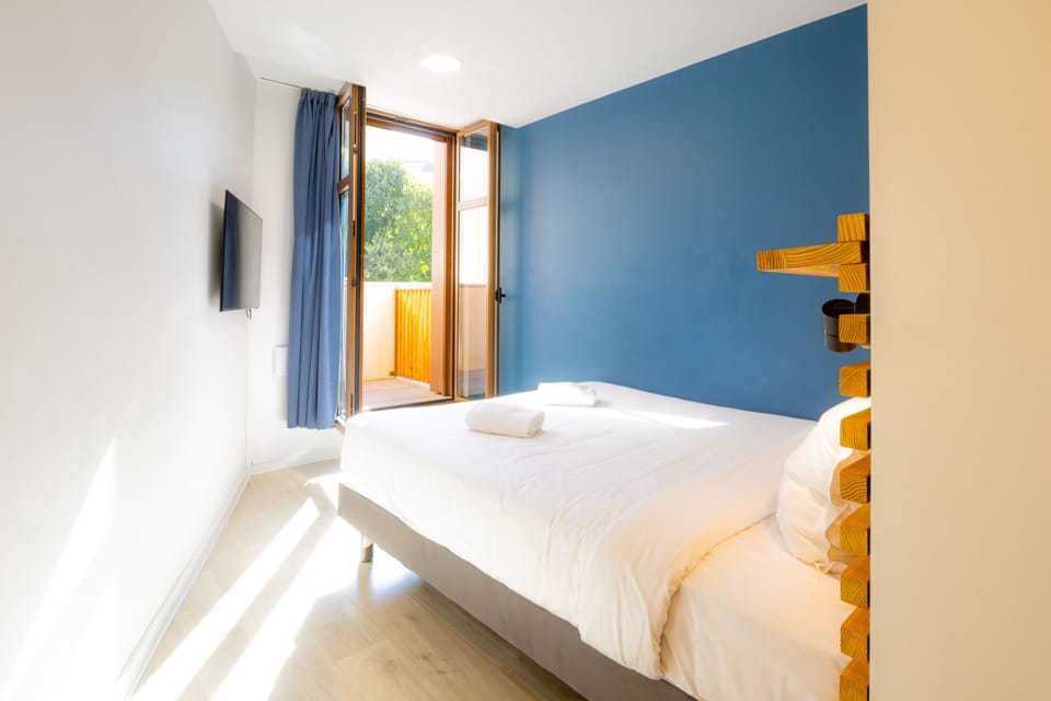 Deluxe Double or Twin Room, Terrace | Soundproofing, free WiFi, bed sheets