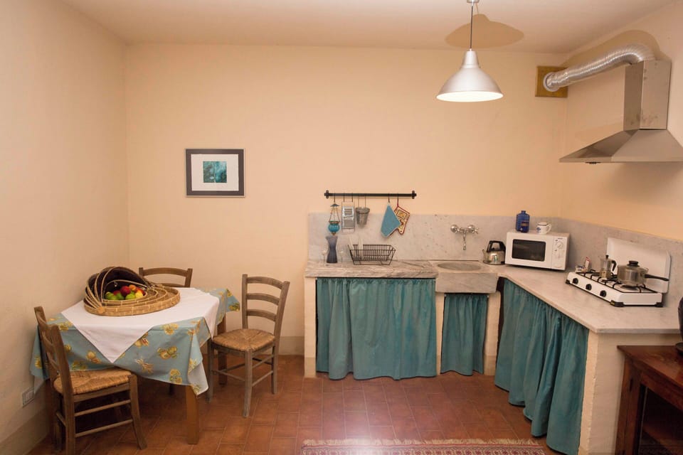 Suite | Private kitchen | Electric kettle