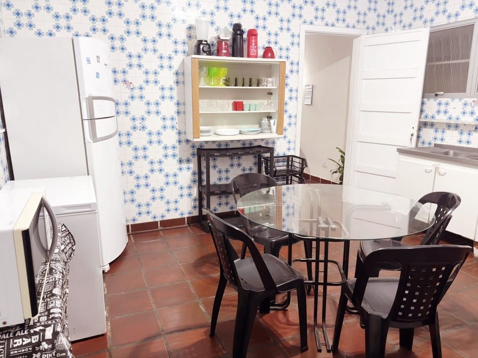 House | Private kitchen | Fridge, microwave, oven, stovetop