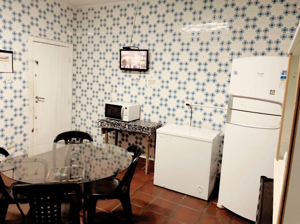 House | Private kitchen | Fridge, microwave, oven, stovetop