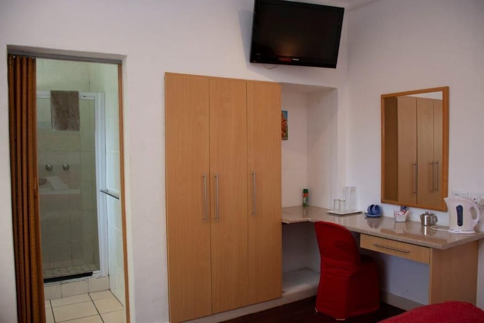 Standard Room, 1 Bedroom | Free WiFi, bed sheets