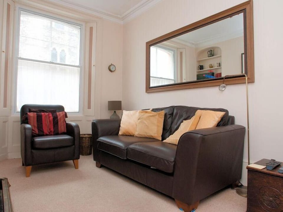 Cottage | Living room