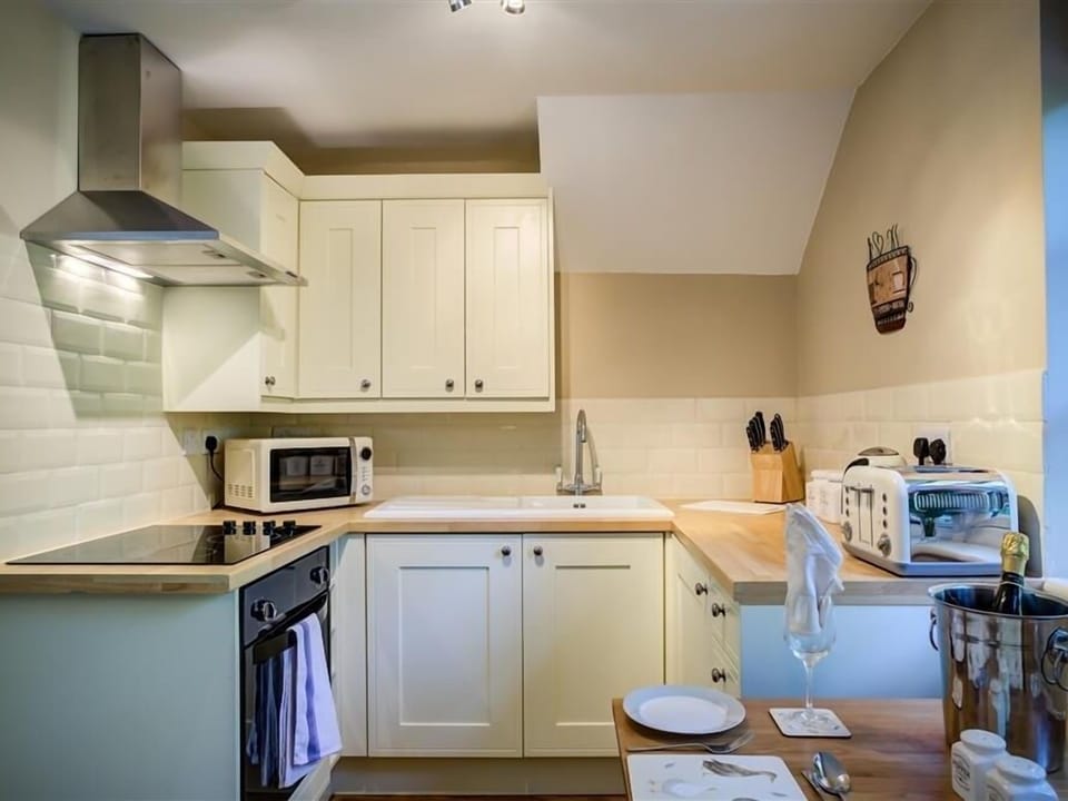 Cottage | Interior