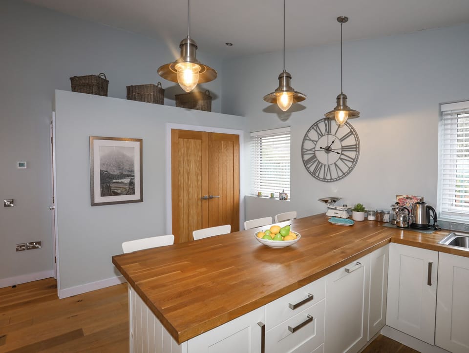 Cottage | Interior
