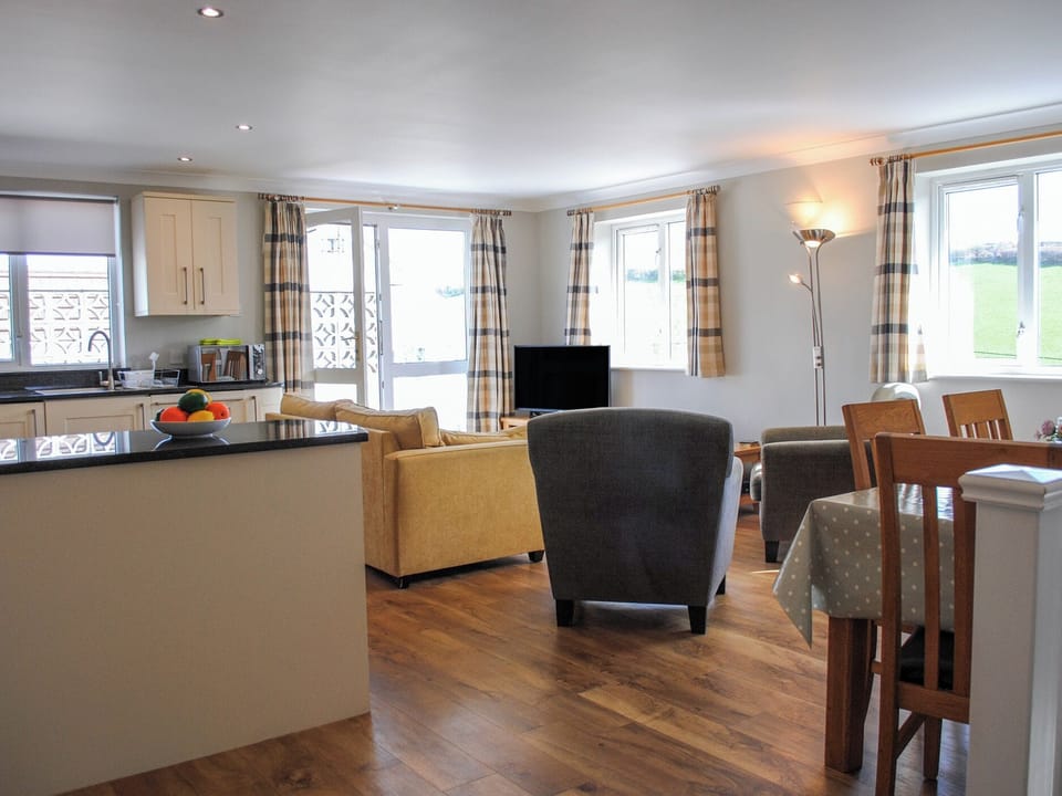 Cottage | Living area