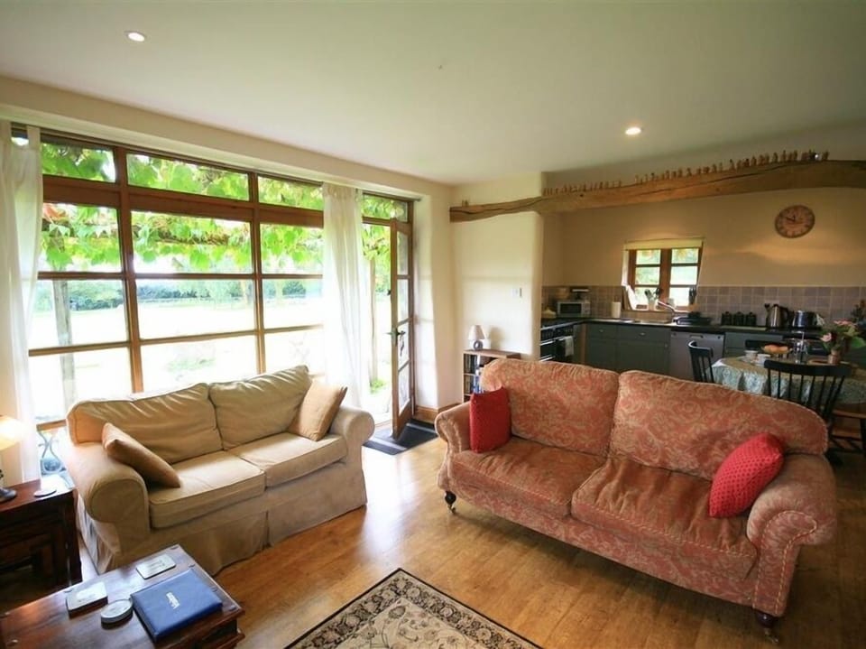 Cottage | Interior