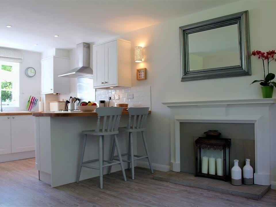 Cottage | Interior