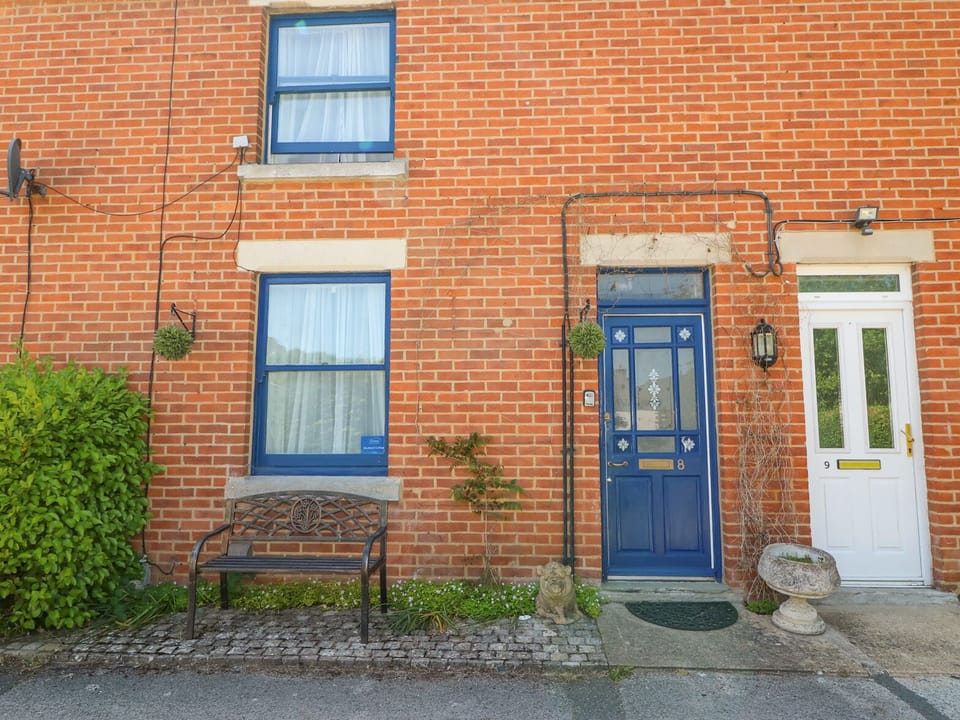 Cottage | Front of property