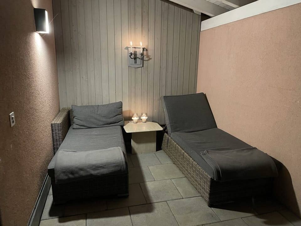 Lounge area. Sun trap during the winter months. Very Relaxing.