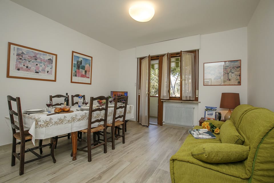 Living and dining room