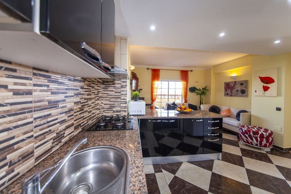 Apartment, 2 Bedrooms, Sea View | Private kitchen | Full-size fridge, microwave, oven, stovetop