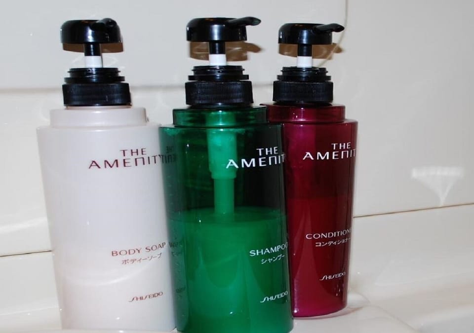 Bathroom amenities