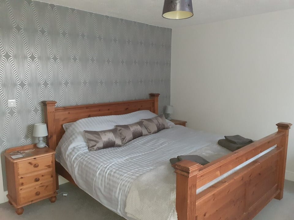 The Grey Room with Super King size bed