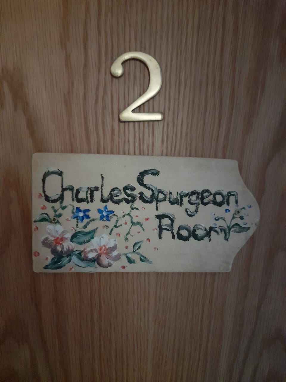 Double Room (Charles Spurgeon) | Desk, iron/ironing board, free WiFi, bed sheets