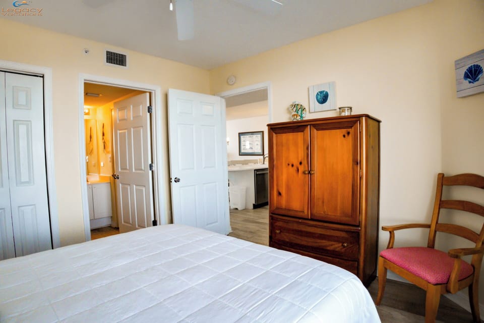 Island Princess #507 Bedroom #2 - Queen Bed