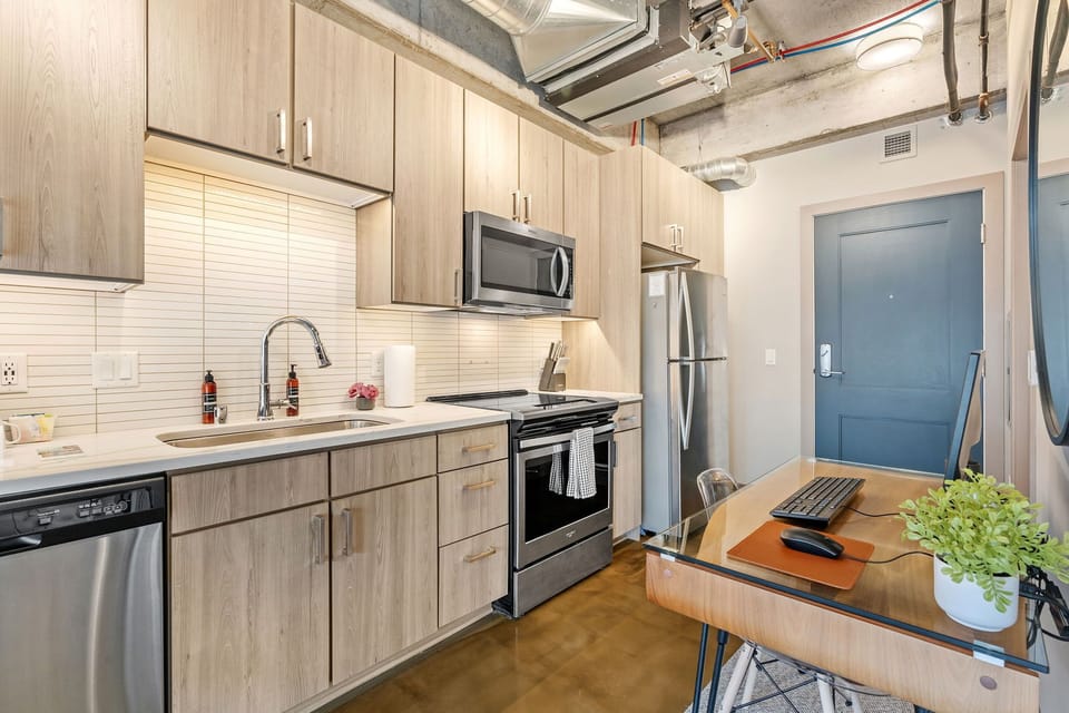 Fully equipped kitchen