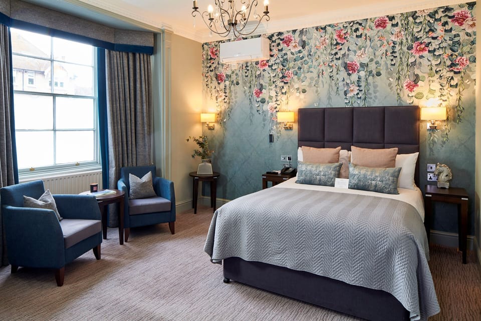 Double - Executive | Iron/ironing board, free WiFi, bed sheets