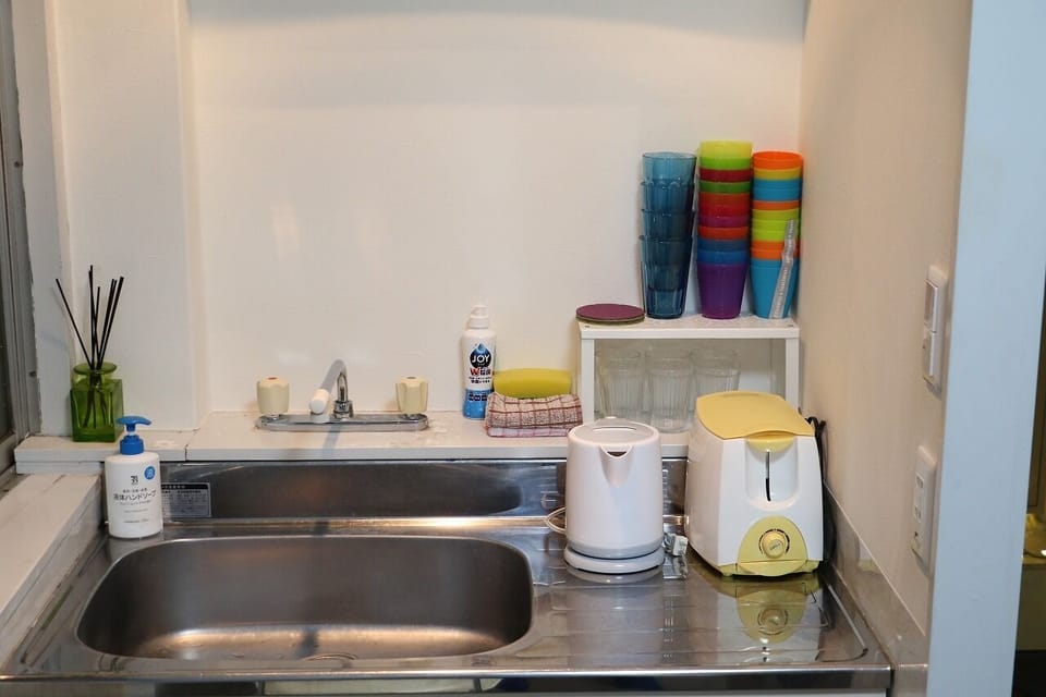 Basic Apartment, Non Smoking, Terrace (4 Bed Rooms) | Private kitchenette | Fridge, microwave, stovetop, cookware/dishes/utensils