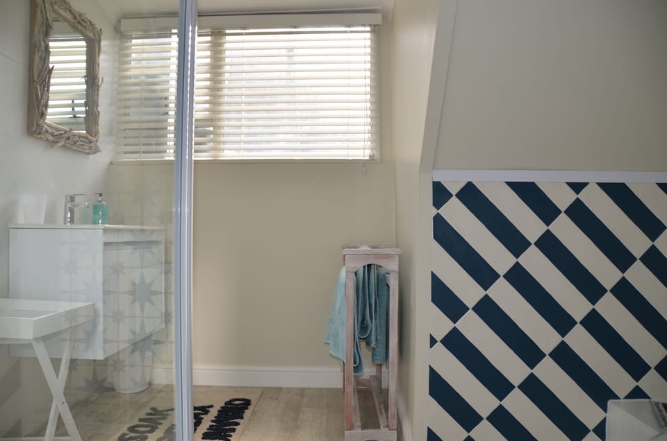 Cottage, Beachside | Bathroom shower